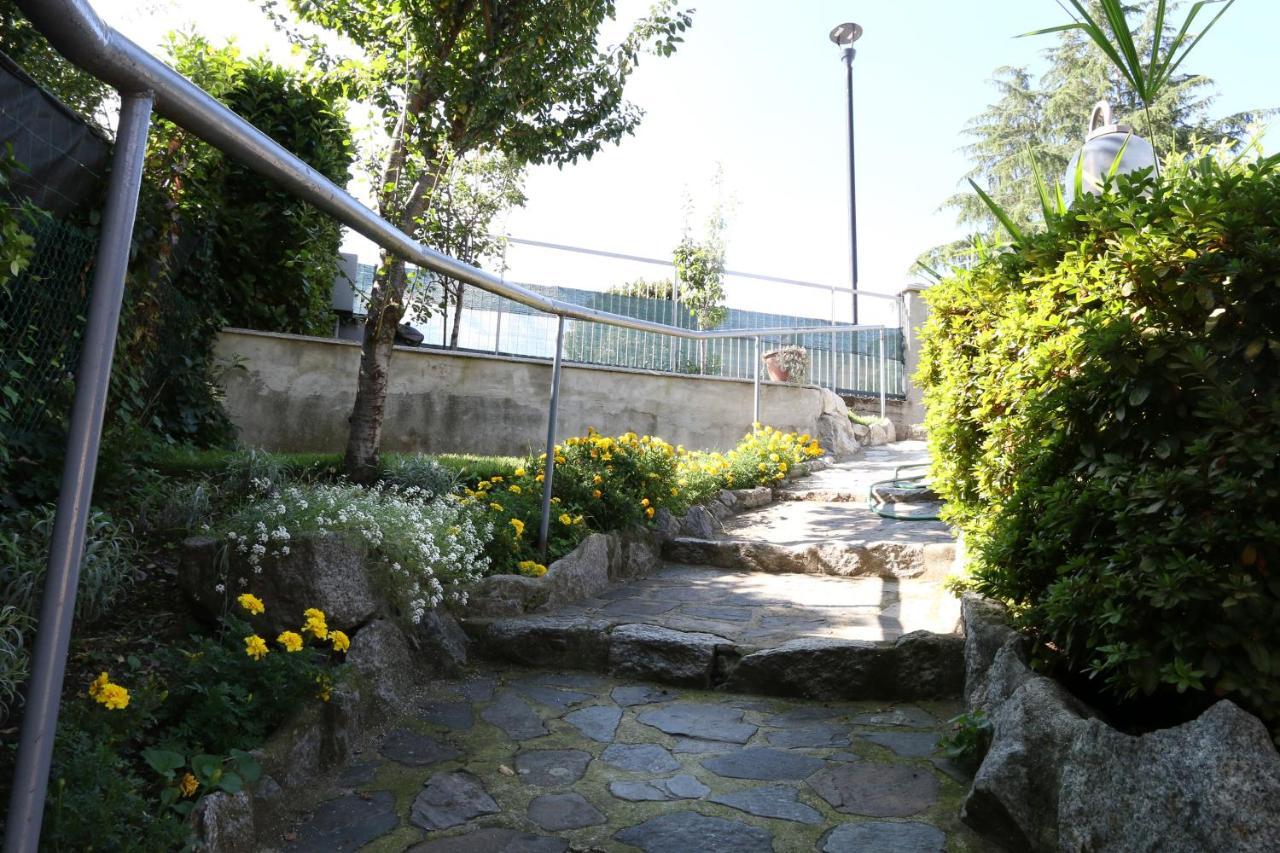 La Casa Dei Cigni Sul Lago D'Orta Оменя Екстериор снимка